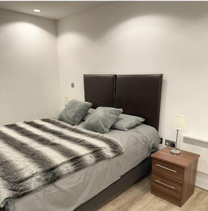 Mediacity Studio Apartment Salford-Quays Manchester Exterior photo