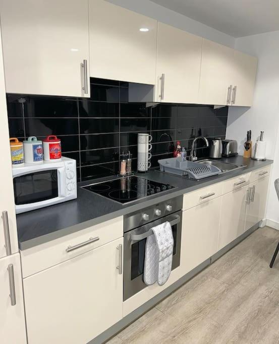 Mediacity Studio Apartment Salford-Quays Manchester Exterior photo
